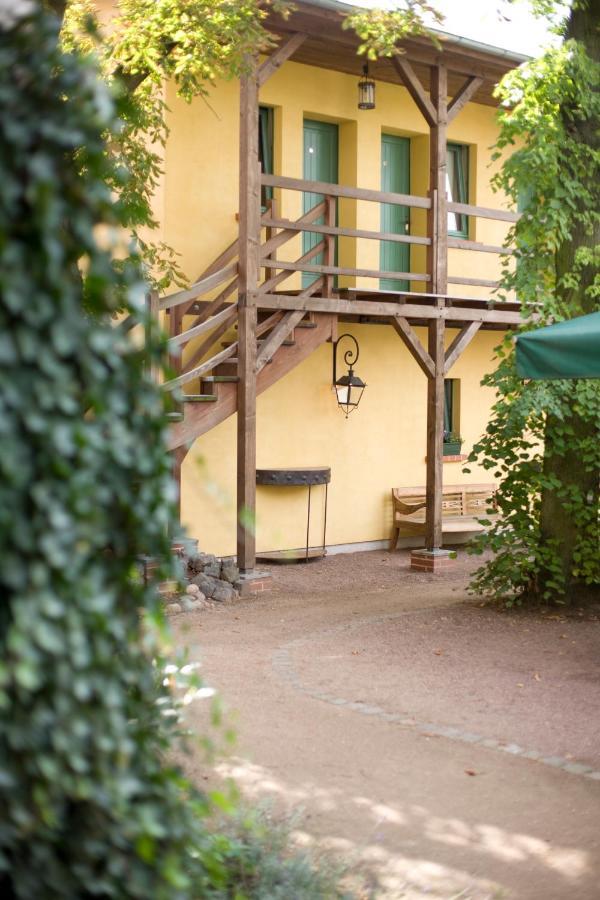Gasthaus Und Pension "Zum Hauenden Schwein" Wörlitz Zewnętrze zdjęcie